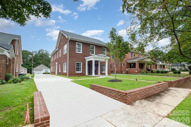 816 Walnut Avenue, Charlotte, NC 28208