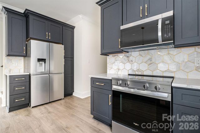816 Walnut Avenue, Charlotte, NC 28208