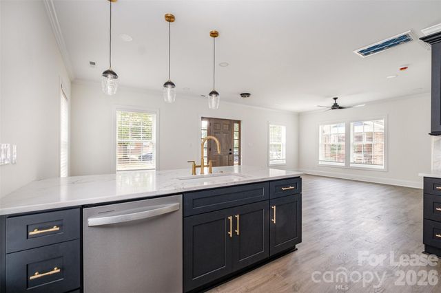 816 Walnut Avenue, Charlotte, NC 28208