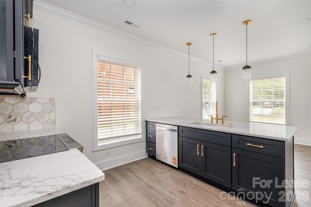 816 Walnut Avenue, Charlotte, NC 28208