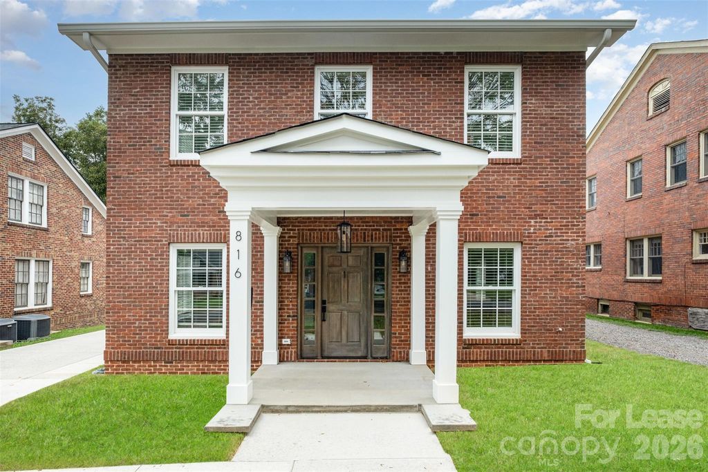 816 Walnut Avenue, Charlotte, NC 28208
