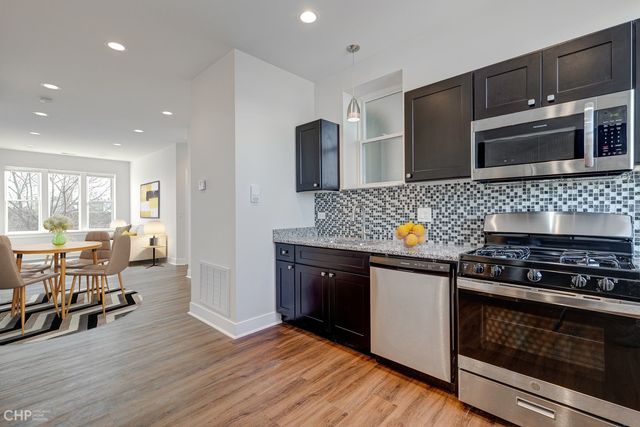 4354 N Troy Street 2, Chicago, IL 60618