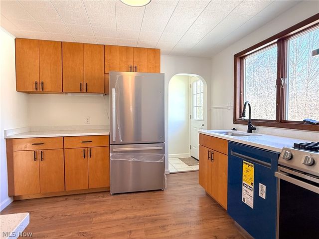 6309 Downs, Champion, OH 44481