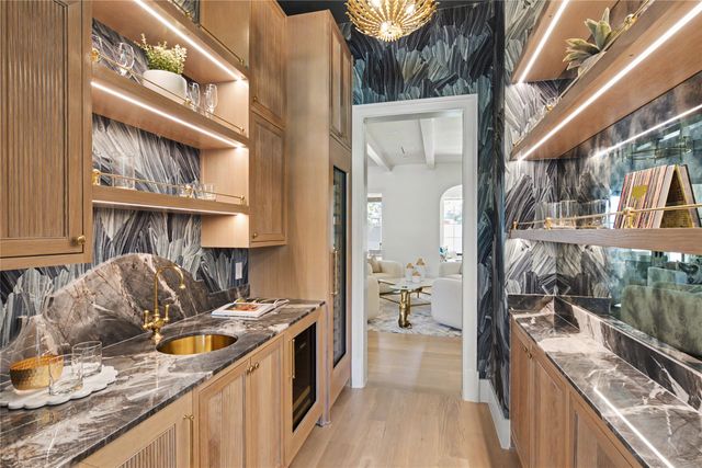 4222 Willow Grove Road, Dallas, TX 75220