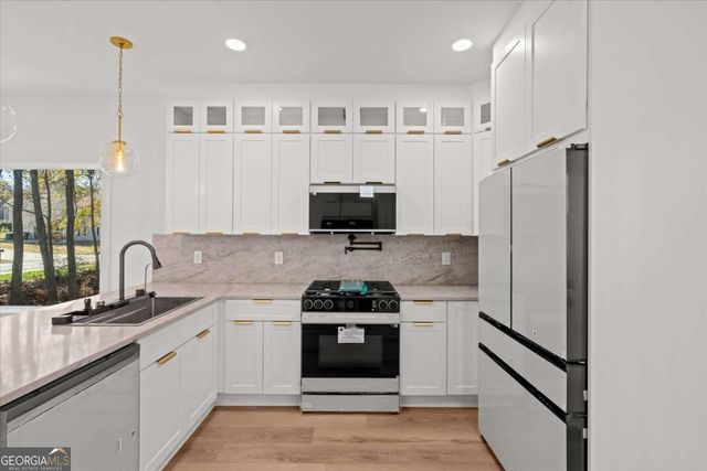 752 Crystal Bay Road, Villa Rica, GA 30180