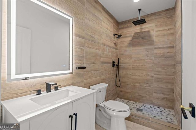 752 Crystal Bay Road, Villa Rica, GA 30180