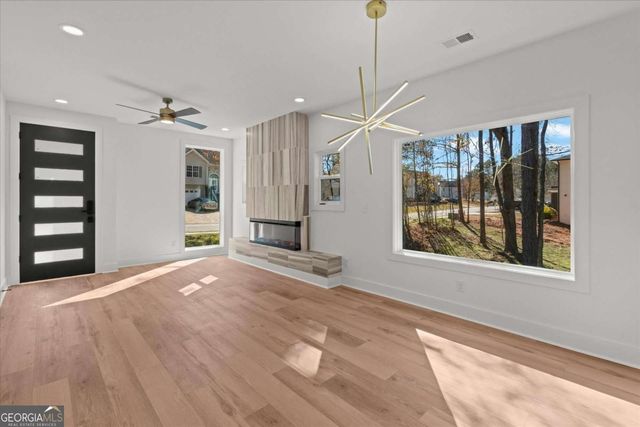 752 Crystal Bay Road, Villa Rica, GA 30180