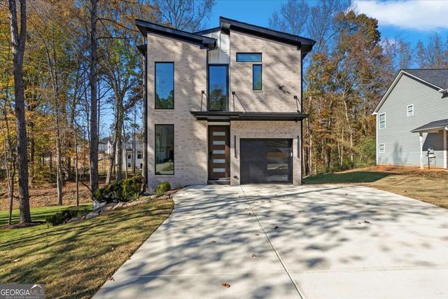 752 Crystal Bay Road, Villa Rica, GA 30180
