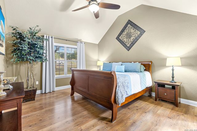 8013 DEVONSHIRE DR, Spring Branch, TX 78070