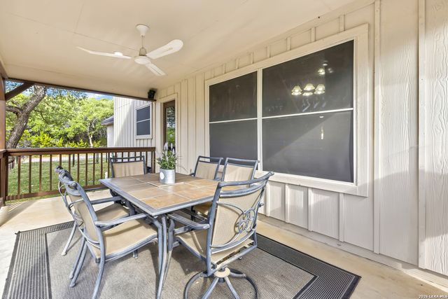 8013 DEVONSHIRE DR, Spring Branch, TX 78070