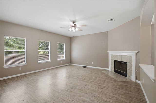 2302 Brookhollow TER, Georgetown, TX 78626
