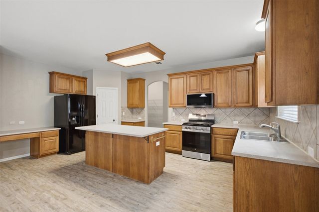 2302 Brookhollow TER, Georgetown, TX 78626