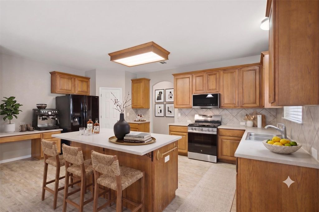 2302 Brookhollow TER, Georgetown, TX 78626