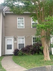 376 Francisco WAY, Newport News, VA 23601