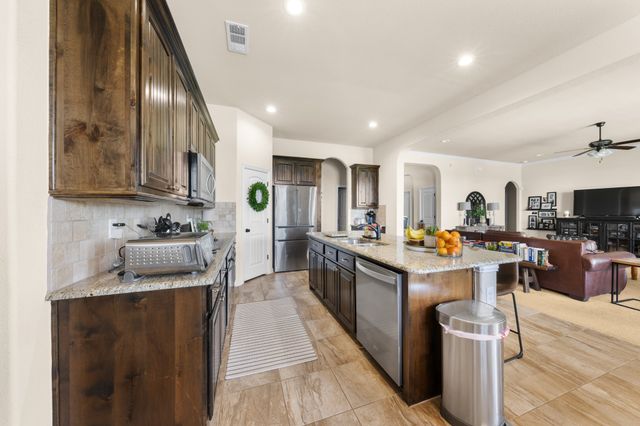 205 Blue Ridge Drive, Waxahachie, TX 75167