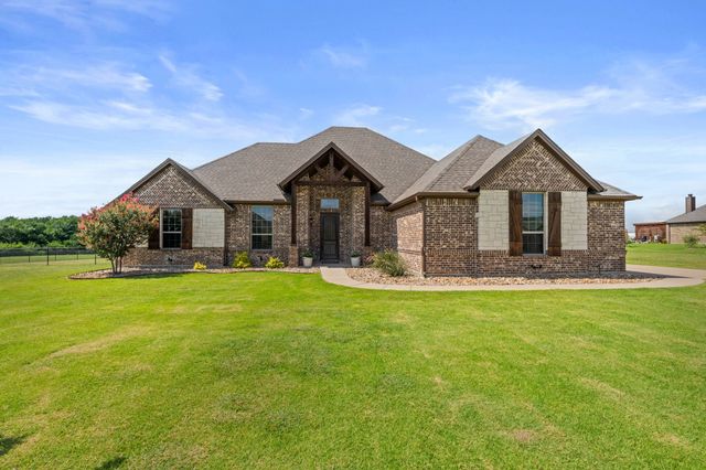 205 Blue Ridge Drive, Waxahachie, TX 75167