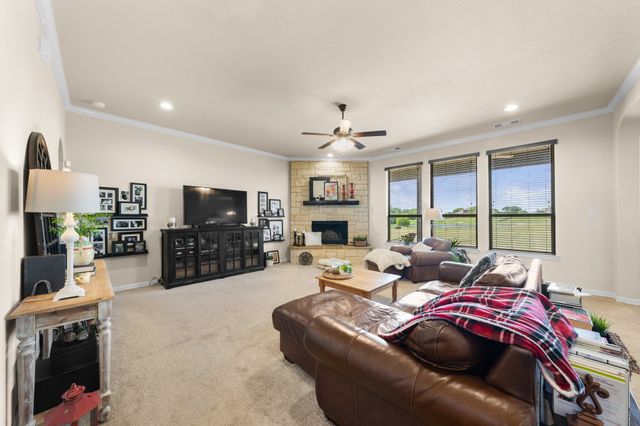 205 Blue Ridge Drive, Waxahachie, TX 75167