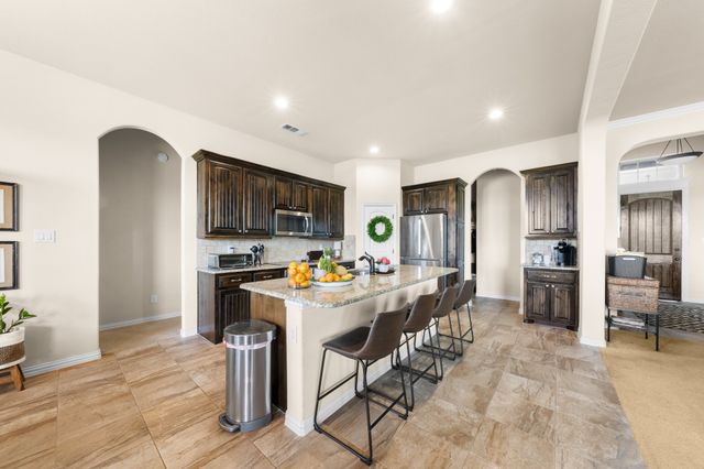 205 Blue Ridge Drive, Waxahachie, TX 75167