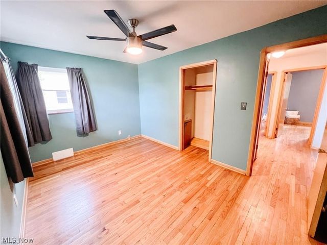 7300 Maplewood Road, Parma, OH 44130