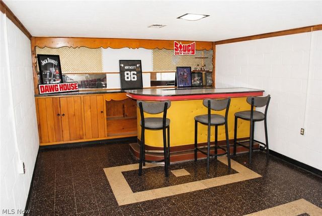 7300 Maplewood Road, Parma, OH 44130