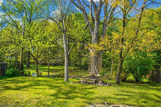 7300 Maplewood Road, Parma, OH 44130