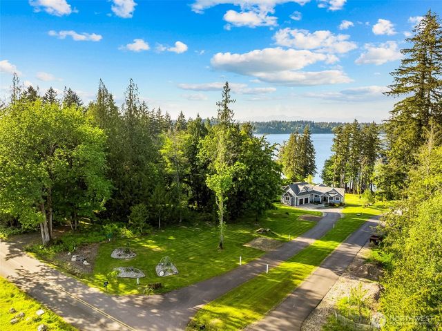 5214 78th Avenue NW, Olympia, WA 98502