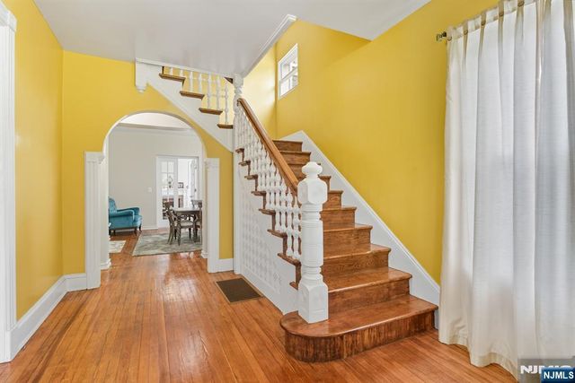 150 W 5th Avenue, Roselle, NJ 07203