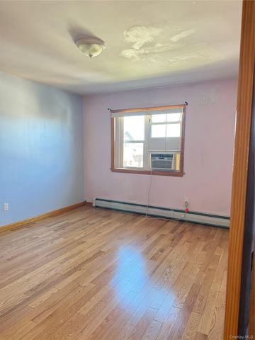 13425 59th Avenue 3 fl, Flushing, NY 11355