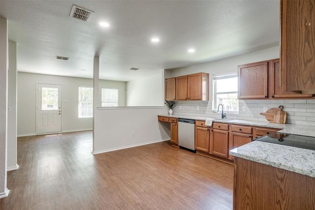 1928 J Cheshier Road, Fort Worth, TX 76247