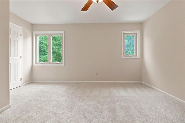 7905 Mullen Road, Lenexa, KS 66215