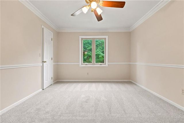 7905 Mullen Road, Lenexa, KS 66215