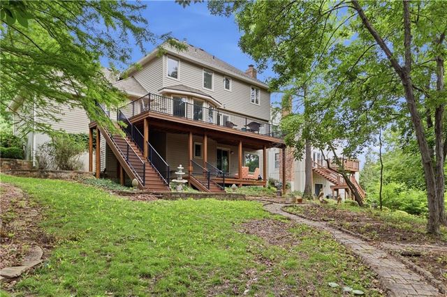 7905 Mullen Road, Lenexa, KS 66215