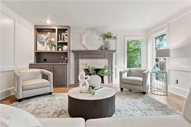 7905 Mullen Road, Lenexa, KS 66215