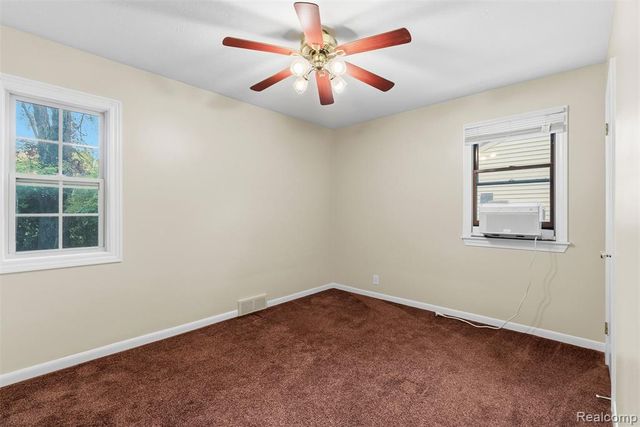 1101 Mohawk Avenue, Flint, MI 48507