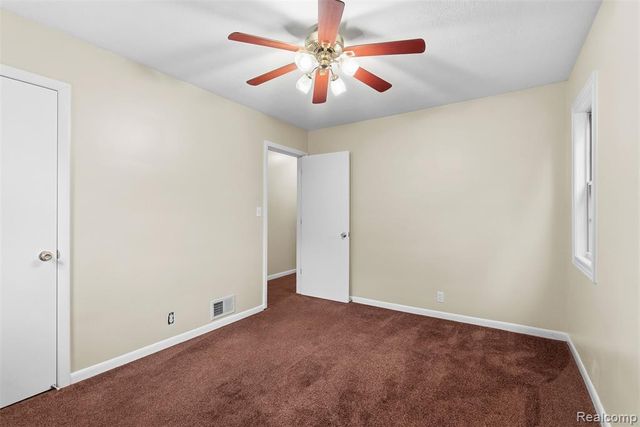 1101 Mohawk Avenue, Flint, MI 48507
