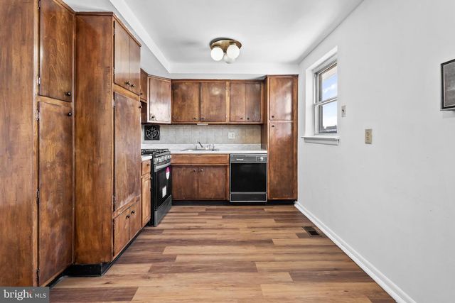 2731 TOLBUT ST, Philadelphia, PA 19152