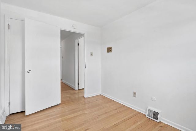 2731 TOLBUT ST, Philadelphia, PA 19152