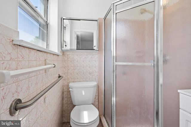 2731 TOLBUT ST, Philadelphia, PA 19152