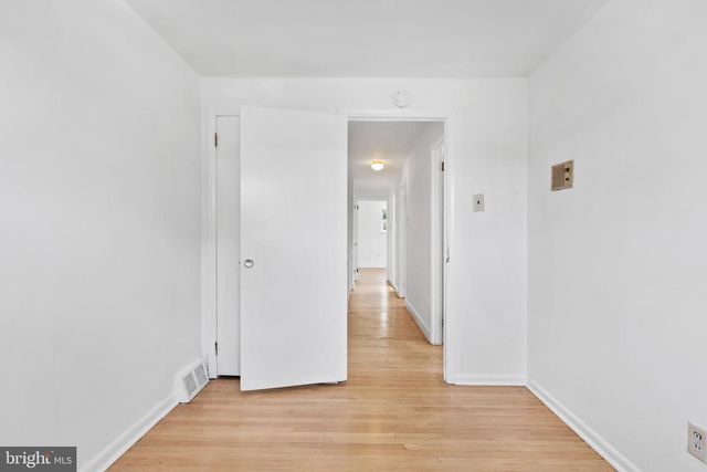 2731 TOLBUT ST, Philadelphia, PA 19152
