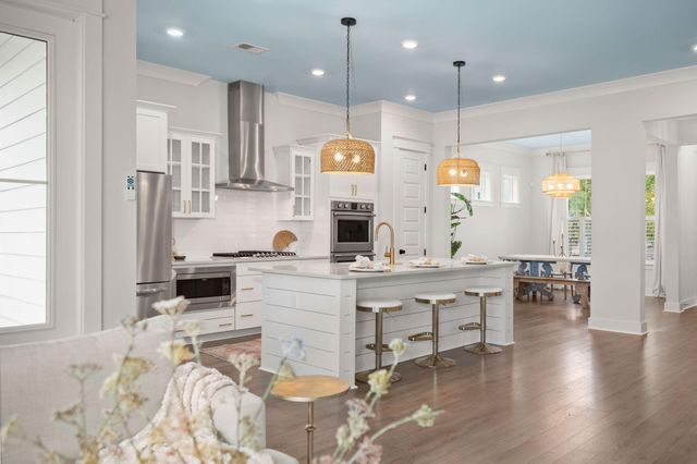 808 Forrest Drive, Charleston, SC 29492