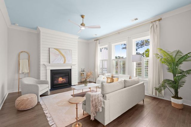 808 Forrest Drive, Charleston, SC 29492