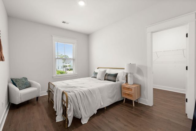808 Forrest Drive, Charleston, SC 29492