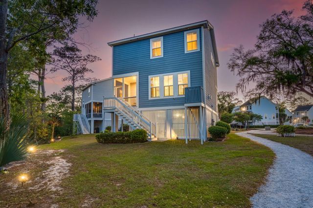 808 Forrest Drive, Charleston, SC 29492