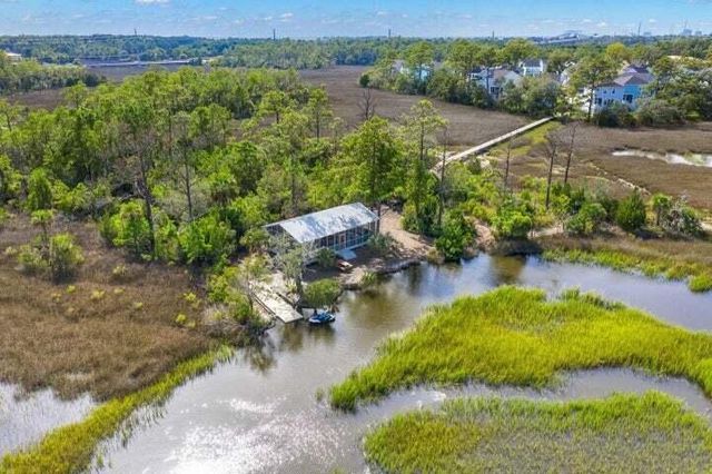 808 Forrest Drive, Charleston, SC 29492