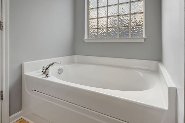 5623 Hickory Park Dr, Antioch, TN 37013