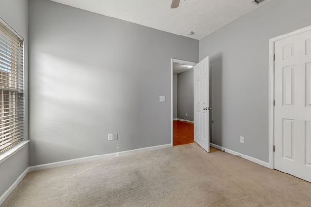 5623 Hickory Park Dr, Antioch, TN 37013