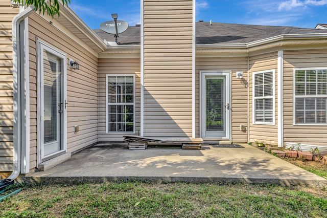 5623 Hickory Park Dr, Antioch, TN 37013