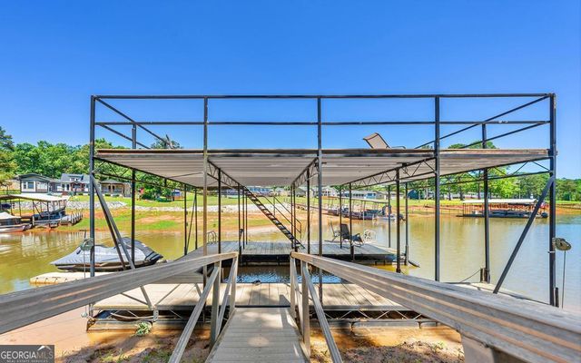 217 Maret Road, Townville, SC 29689