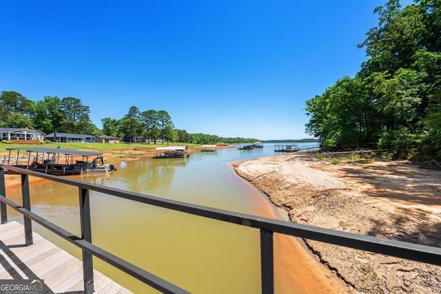 217 Maret Road, Townville, SC 29689