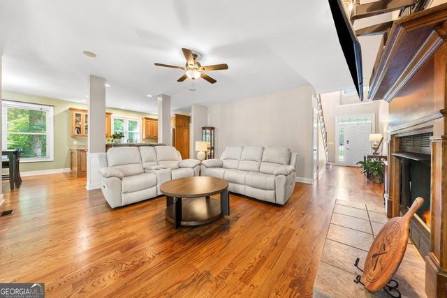 217 Maret Road, Townville, SC 29689